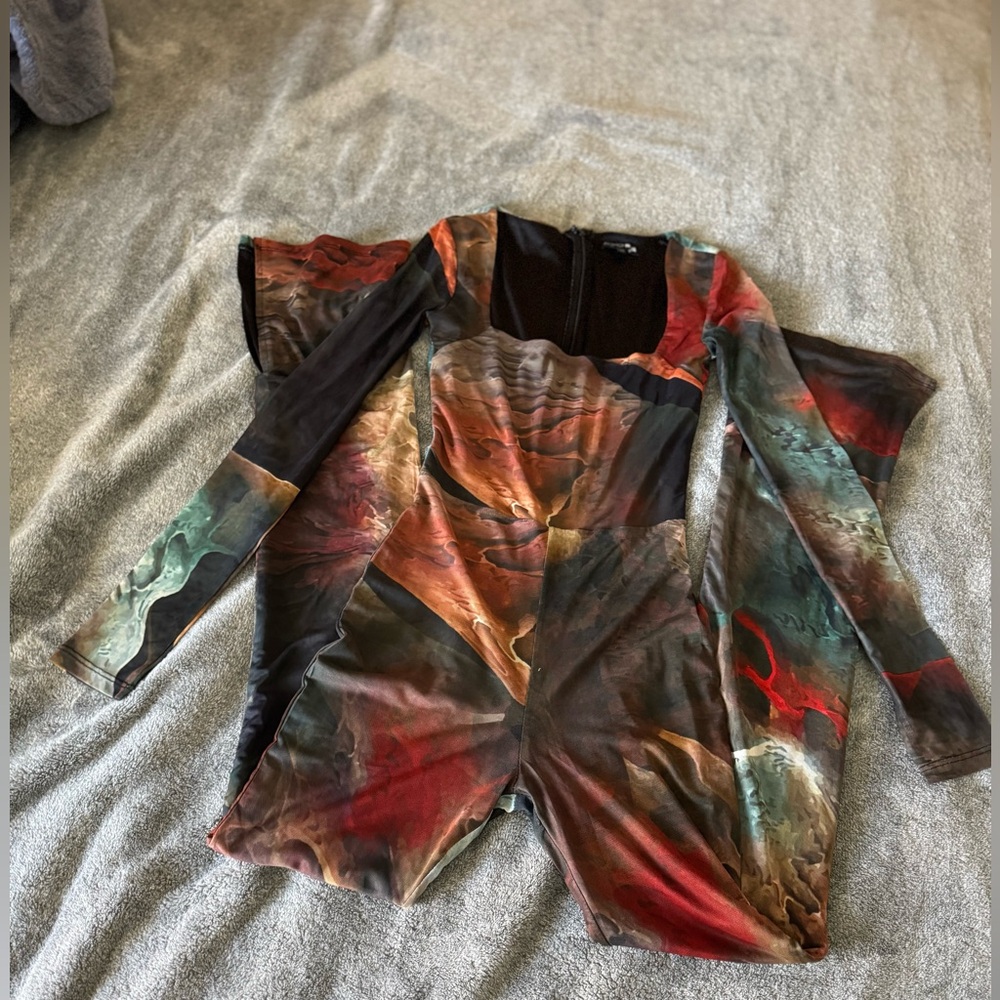 Fashion Nova Vibrant Long Sleeve mesh Bodysuit size S